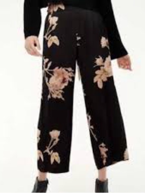 Wilfred Pants - Wilfred Black Wide-Leg Pants with Blush Floral Print